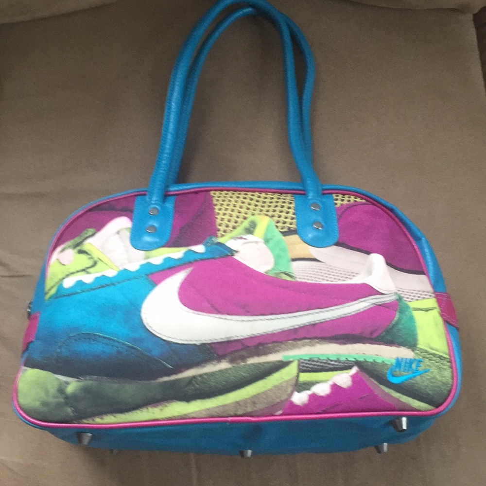 Nike Turquoise, Purple, White Gym/Hand Bag
